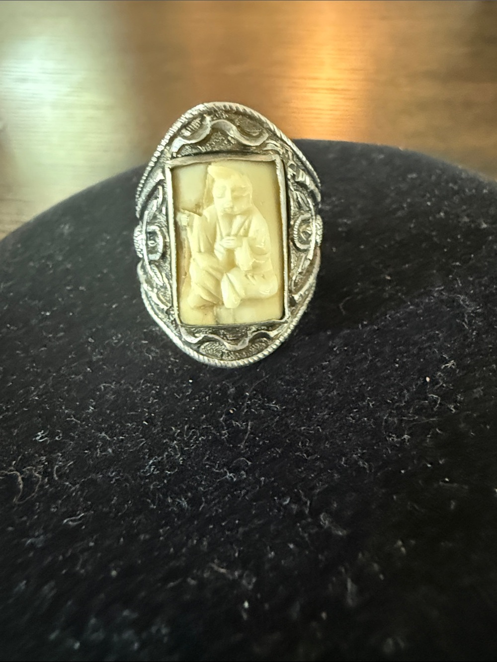 Sterling silver Chinese carved bone antique collectible ring
